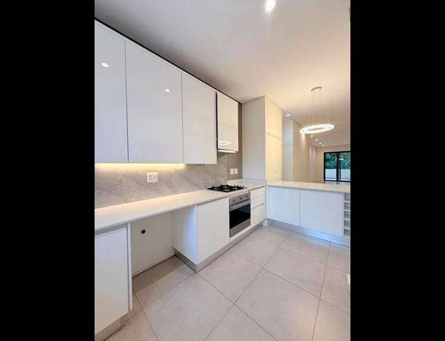2 BEDROOM APARTMENT FOR SALE IN MORNINGSIDE